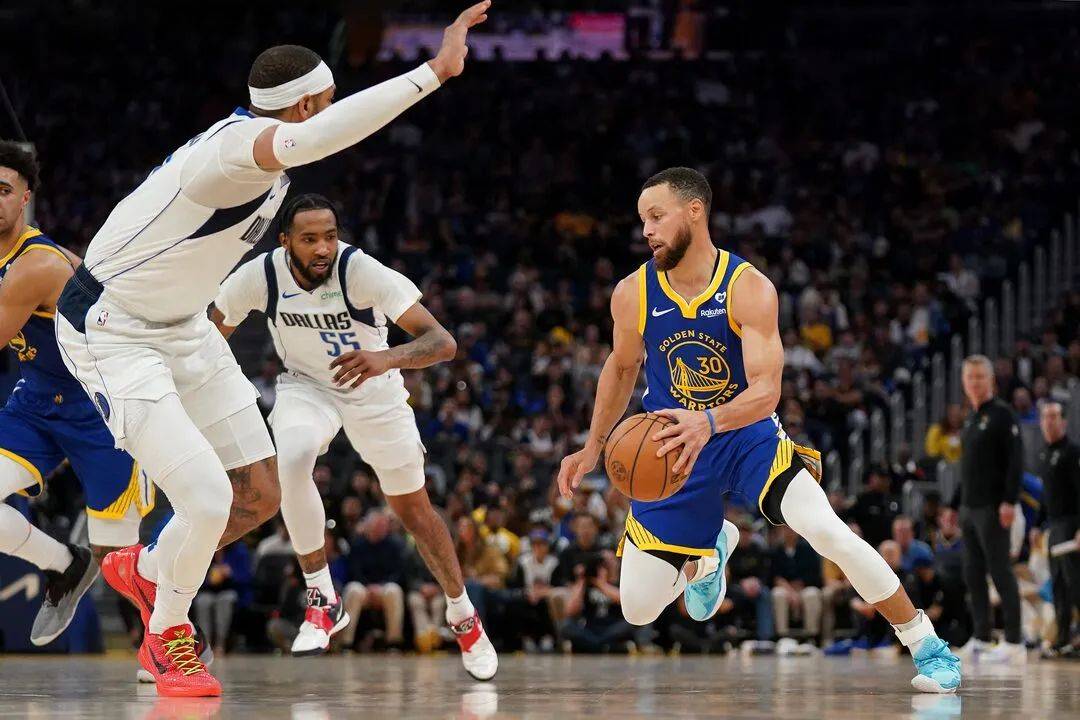 小牛惨败雷霆，遭遇两连败