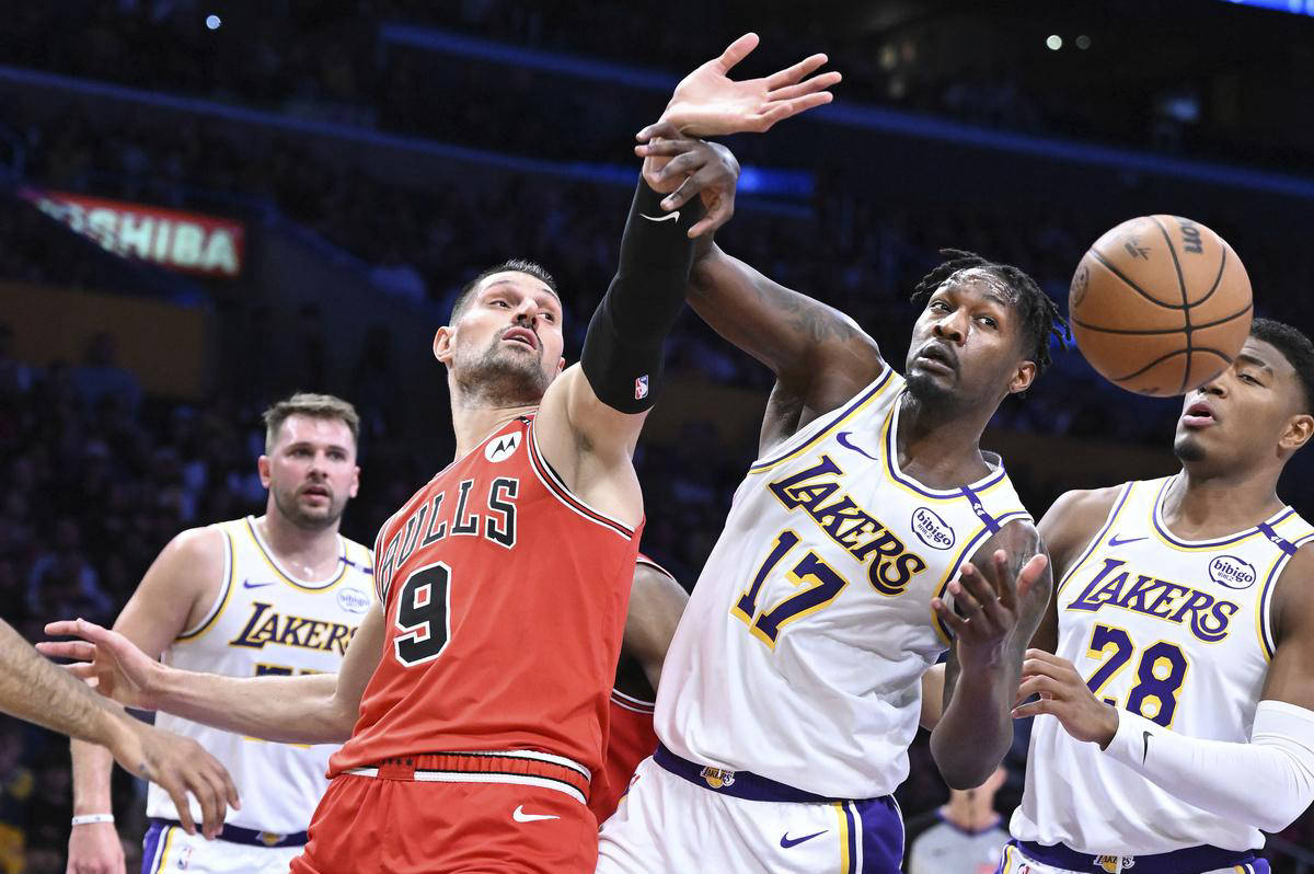 公牛队挑战黄蜂队，实力对比