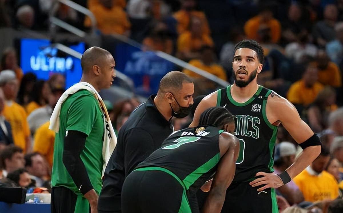 凯尔特人小丑赛季数据刷新，总得分跃居联盟前三的简单介绍