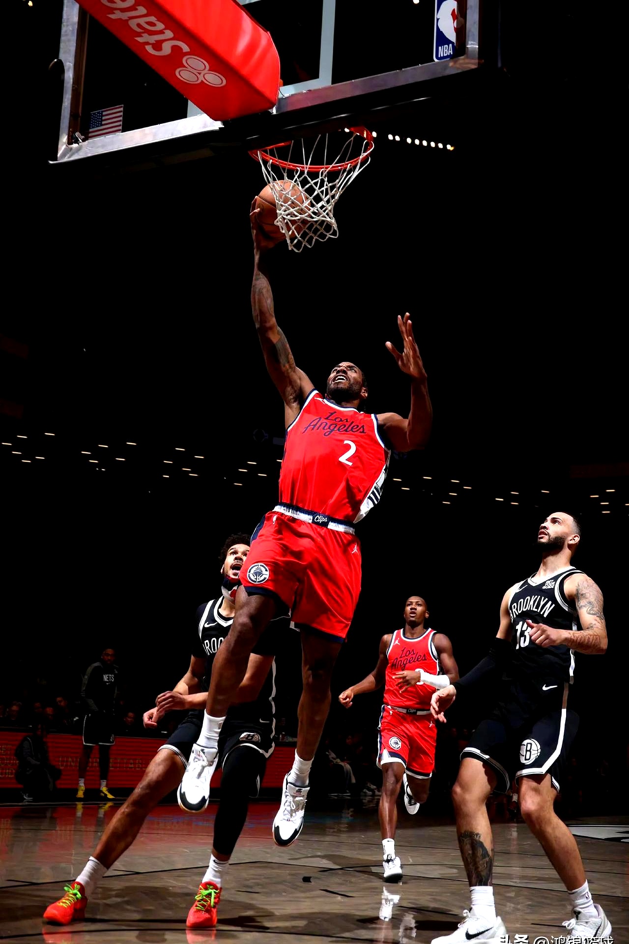 爱游戏网址-快船击败篮网，乔治全场高效砍下32分带队取胜的简单介绍